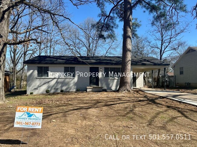 property at 5913 Lyndell Dr