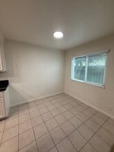 1343-47 Grove Ave in Imperial Beach, CA - Building Photo - Building Photo