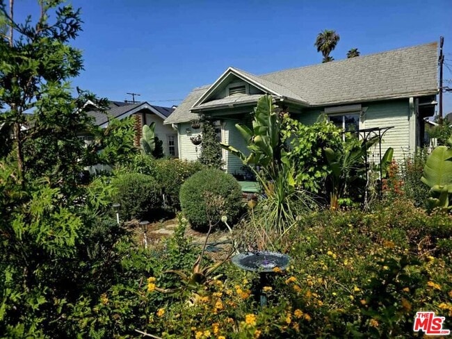 4166 S Harvard Blvd in Los Angeles, CA - Building Photo - Building Photo