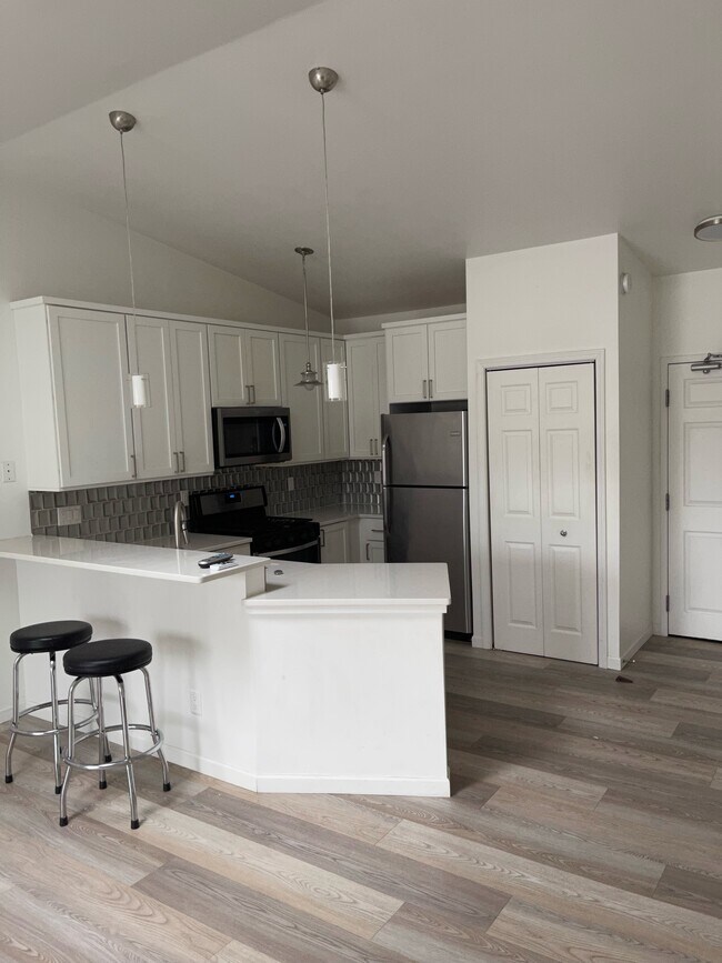 6025 Monona Dr Rentals in Monona, WI