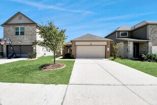 17630 Holroyd Rd in Atascocita, TX - Building Photo