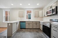 5041 Locust St photo'