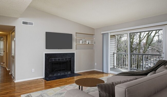 Burke Shire Commons in Burke, VA - Building Photo - Building Photo