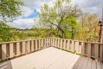 2124 Fairland St in Pittsburgh, PA - Building Photo - Building Photo