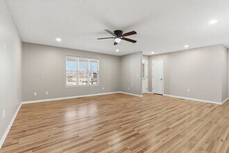 3607 S Scenic Ave in Springfield, MO - Building Photo - Building Photo