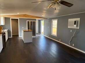 110 County Rd 32150 in Brookston, TX - Building Photo - Building Photo