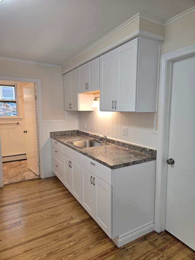 7 Myrtle St in Waterville, ME - Building Photo - Building Photo