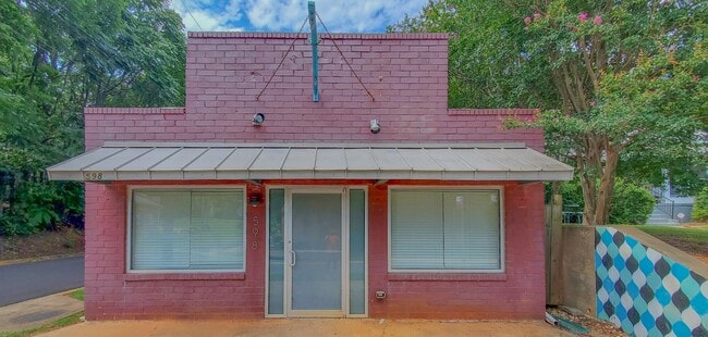 property at 598 W Hancock Ave