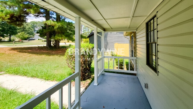 281 Independence Dr in Jonesboro, GA - Building Photo - Building Photo