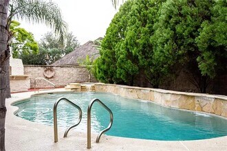2901 Santa Fe St in Mission, TX - Building Photo - Building Photo