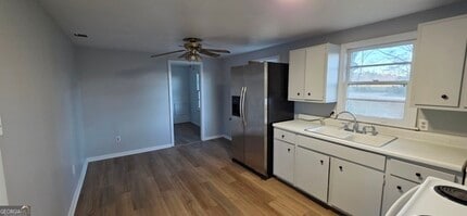 7953 Sunbury Rd in Claxton, GA - Building Photo - Building Photo