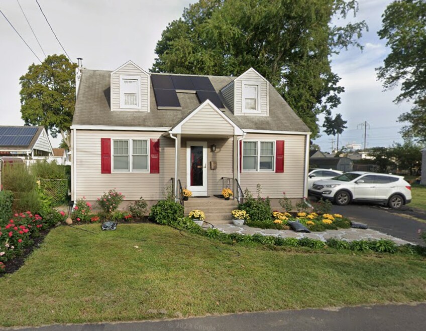 118 Neshaminy Rd in Croydon, PA - Foto de edificio