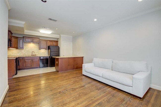 6503 Mapleridge St in Houston, TX - Building Photo - Building Photo