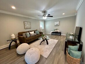 1 Williams Blvd in Lake Grove, NY - Building Photo - Building Photo