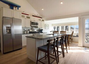 125 Creek Rd in Wading River, NY - Building Photo - Building Photo