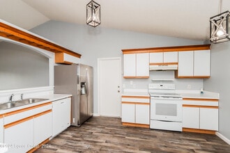 3042 Tazewell Ave SE in Palm Bay, FL - Building Photo - Building Photo