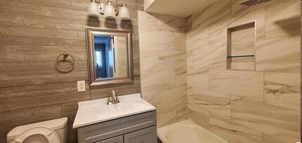 6501 Somerset Dr in Myrtle Beach, SC - Building Photo - Interior Photo