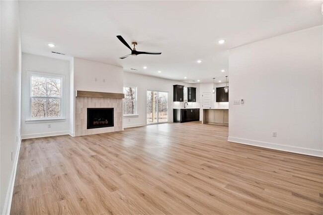 247 Kinross Dr in Bella Vista, AR - Building Photo - Building Photo