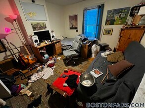 684 Parker St, Unit 2 in Roxbury Crossing, MA - Foto de edificio - Building Photo
