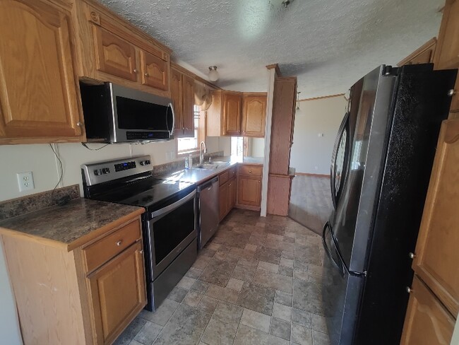 336 S Moore School Rd in Troy, MO - Foto de edificio - Building Photo