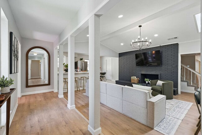 522 Flamingo Way, Unit SI ID1514821P in Duncanville, TX - Foto de edificio - Building Photo