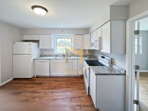 800 S Sawyer St in Oshkosh, WI - Building Photo - Building Photo