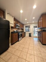 136 Mercer St in Jersey City, NJ - Building Photo