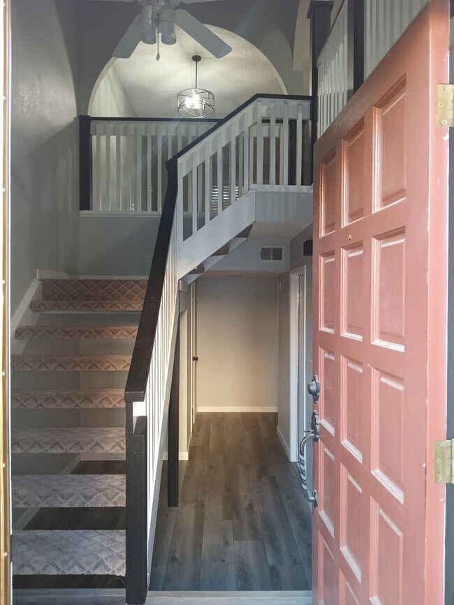 2626 Cleo Ct in Bakersfield, CA - Building Photo - Building Photo
