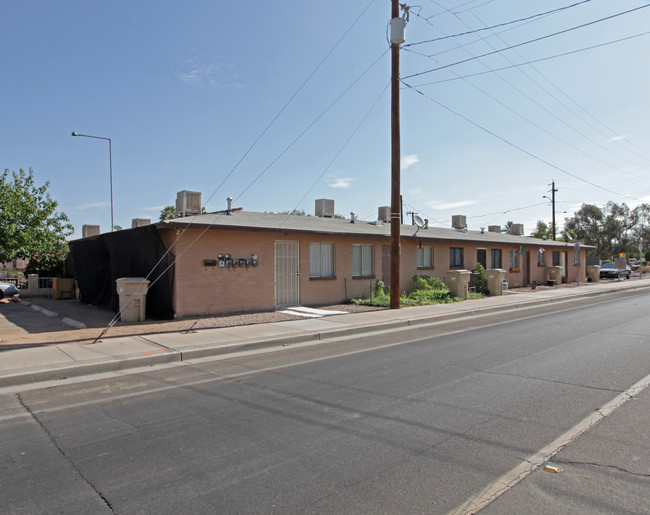 299 S Oregon St in Chandler, AZ - Building Photo - Building Photo