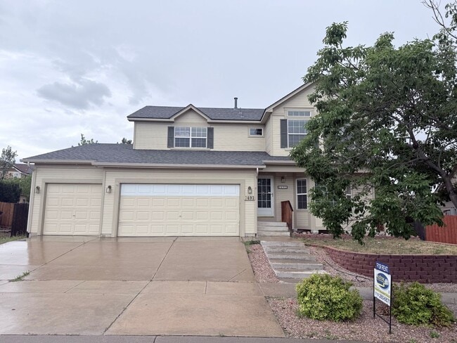 property at 7492 Amberly Dr