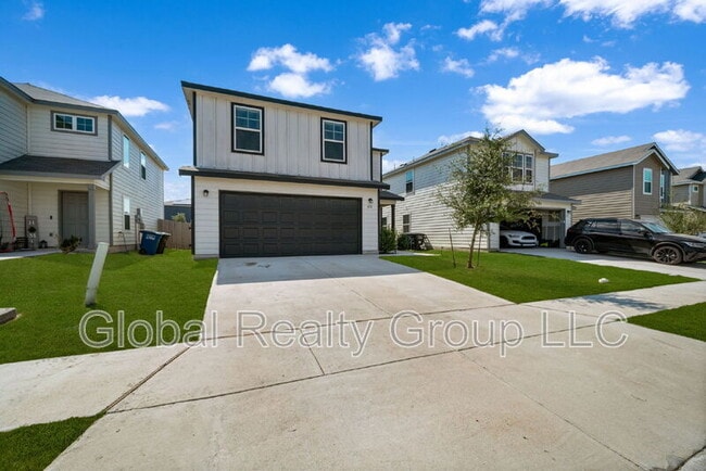 418 Russian Sage in Canyon Lake, TX - Building Photo - Building Photo