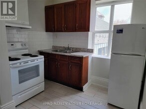 757 Dovercourt Rd in Toronto, ON - Building Photo - Building Photo