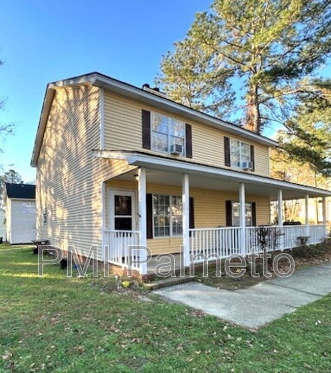 131 Country Town Dr