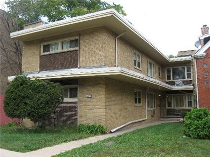 444 E 109th St in Chicago, IL - Building Photo