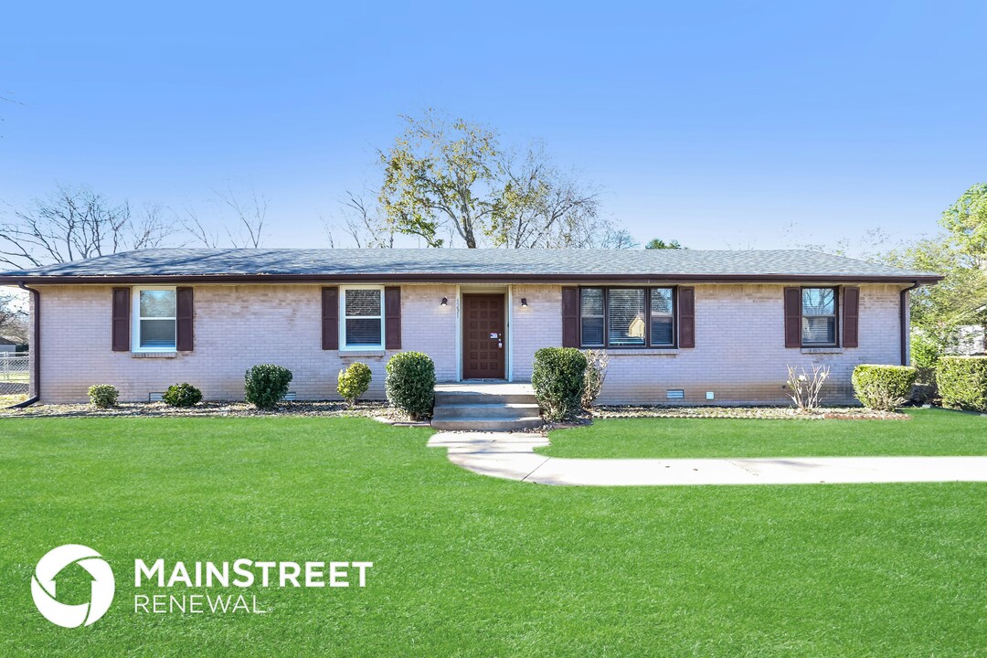 6231 Lee Ave in Murfreesboro, TN - Building Photo