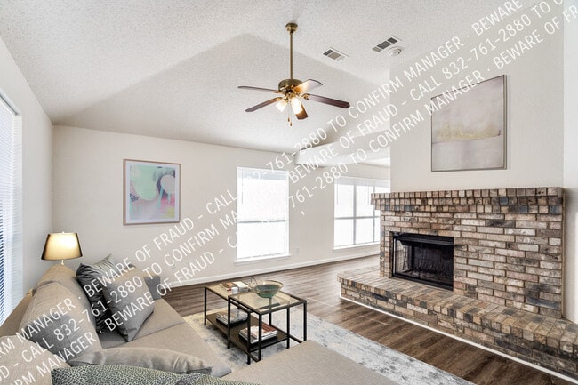 property at 1538 Evergreen Dr