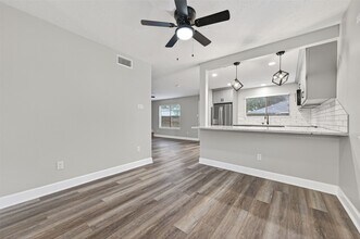 16222 Cypress Point Dr in Cypress, TX - Building Photo - Building Photo