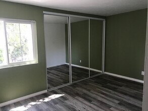5051 La Jolla Blvd in San Diego, CA - Building Photo - Building Photo