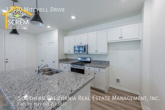 17030 Mitchell Dr in Santa Clarita, CA - Building Photo - Building Photo