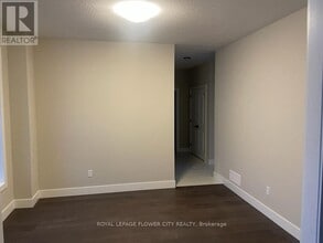 50 Optimist Dr in Southwold, ON - Building Photo - Building Photo