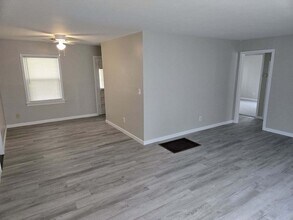 1523 E 43rd Pl in Tulsa, OK - Building Photo - Building Photo