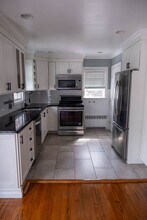 9 Kimberly St in Colonie, NY - Building Photo - Building Photo