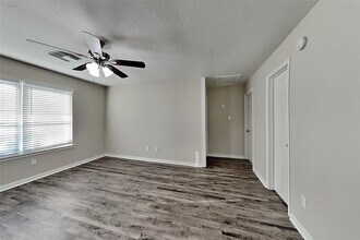 20403 Timber Trail Way in Cypress, TX - Building Photo - Building Photo
