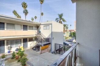 4255 5th St in Los Angeles, CA - Building Photo - Building Photo