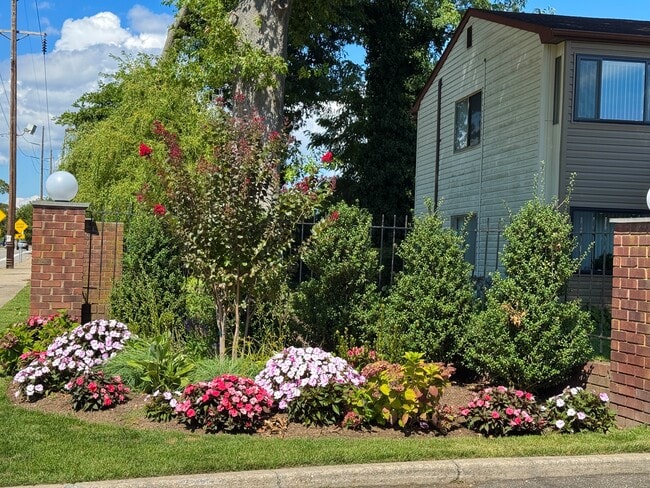 Krystie Manor (55+ Community)