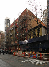 42 W 13th St in New York, NY - Foto de edificio - Building Photo