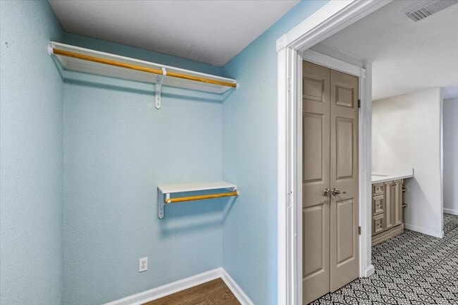 property at 5522 Avenue O 1/2