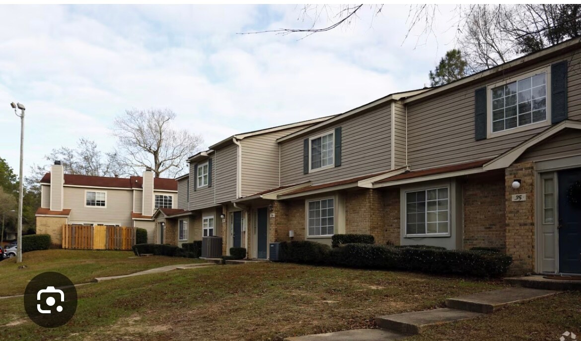 6701 Dickens Ferry Rd, Unit 30 in Mobile, AL - Building Photo