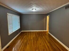 4872 Carnes Ave in Memphis, TN - Building Photo - Building Photo