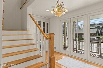 1043 Barnegat Ln in Mantoloking, NJ - Building Photo - Building Photo